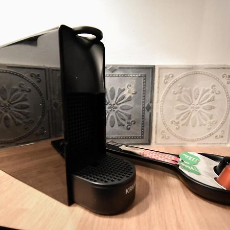 T1 Prestige Paris Montmartre Apartment ภายนอก รูปภาพ