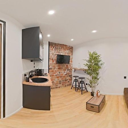 T1 Prestige Paris Montmartre Apartment ภายนอก รูปภาพ